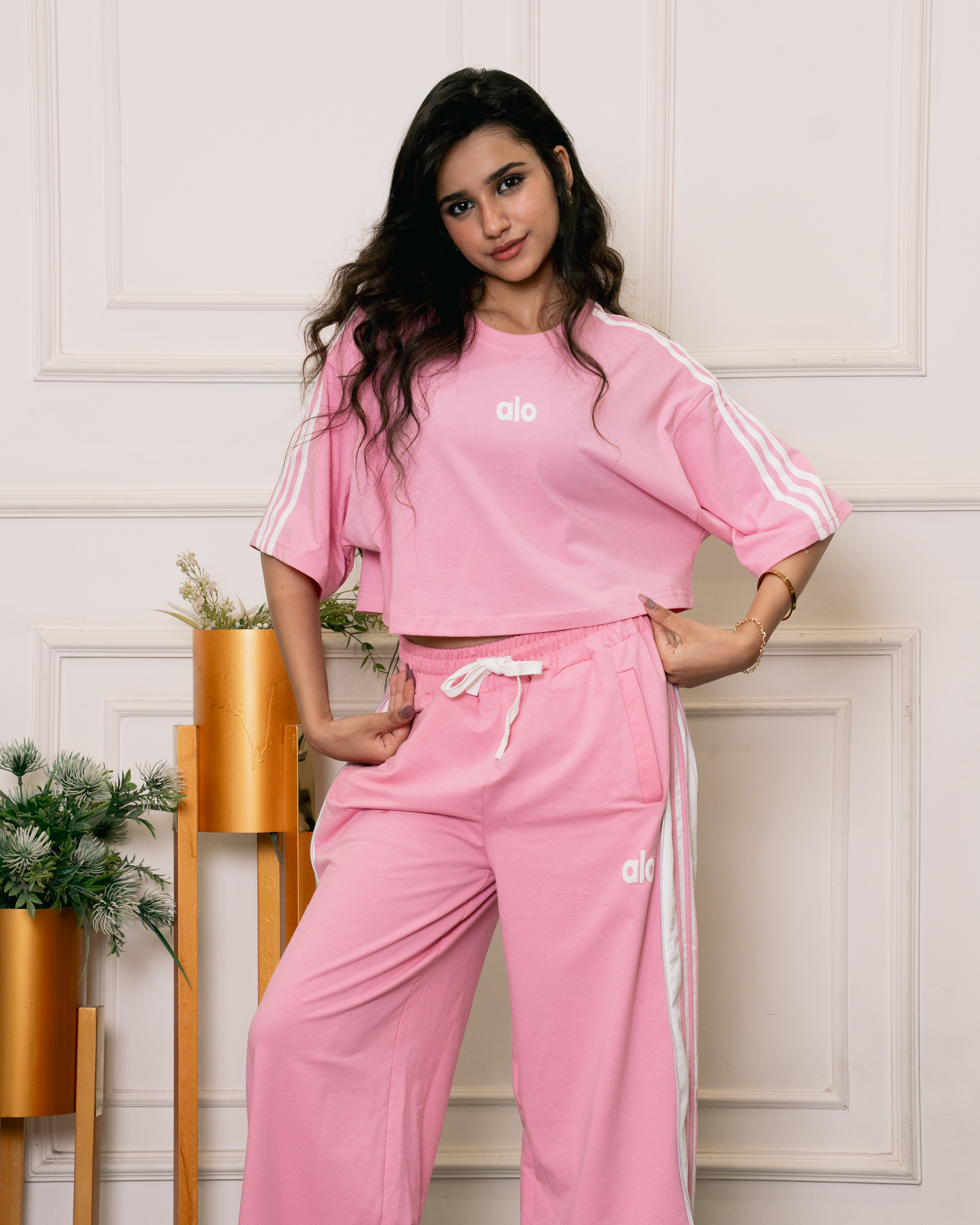 half-sleeve zippered pants 
