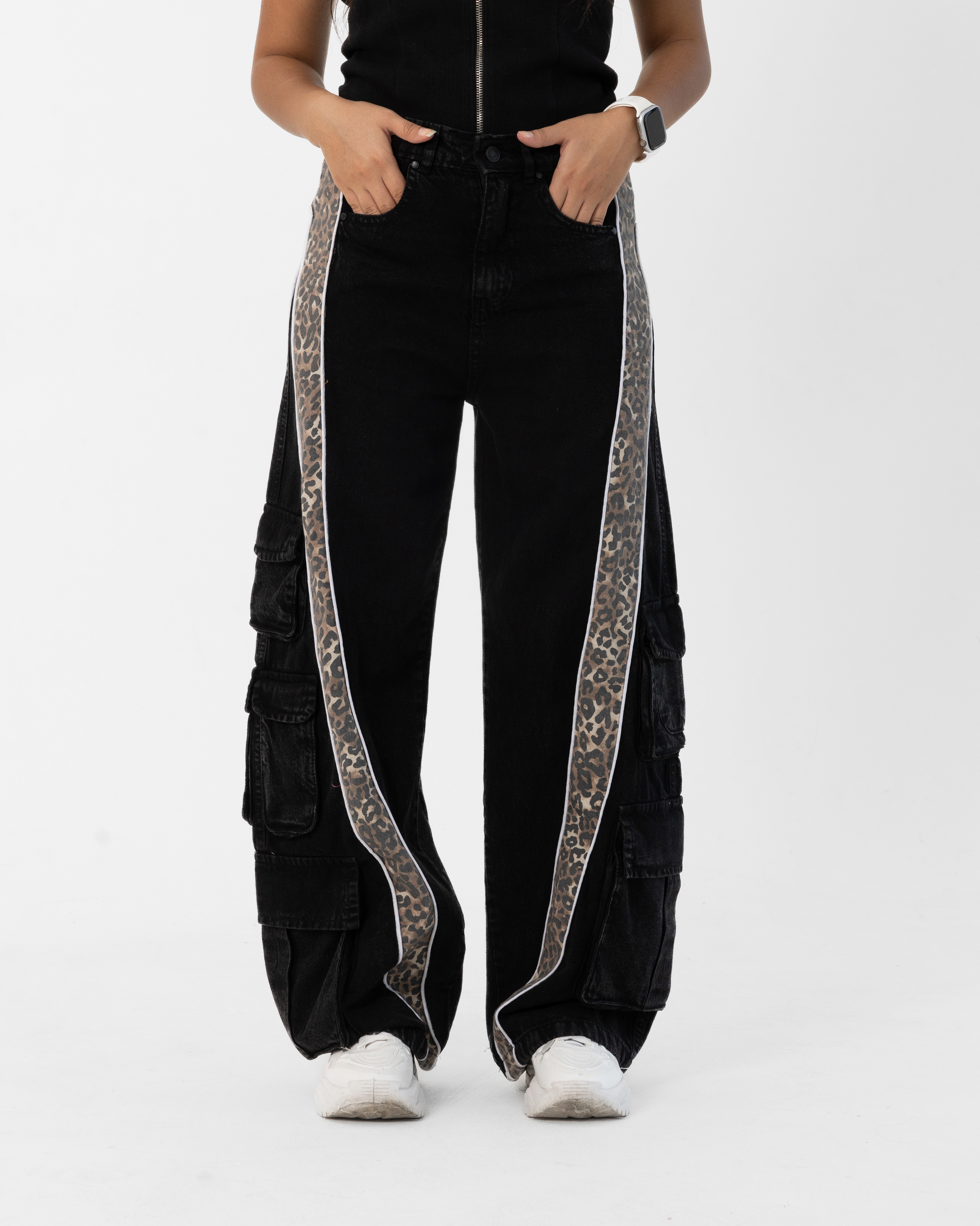 Line Tiger Cargo Jeans