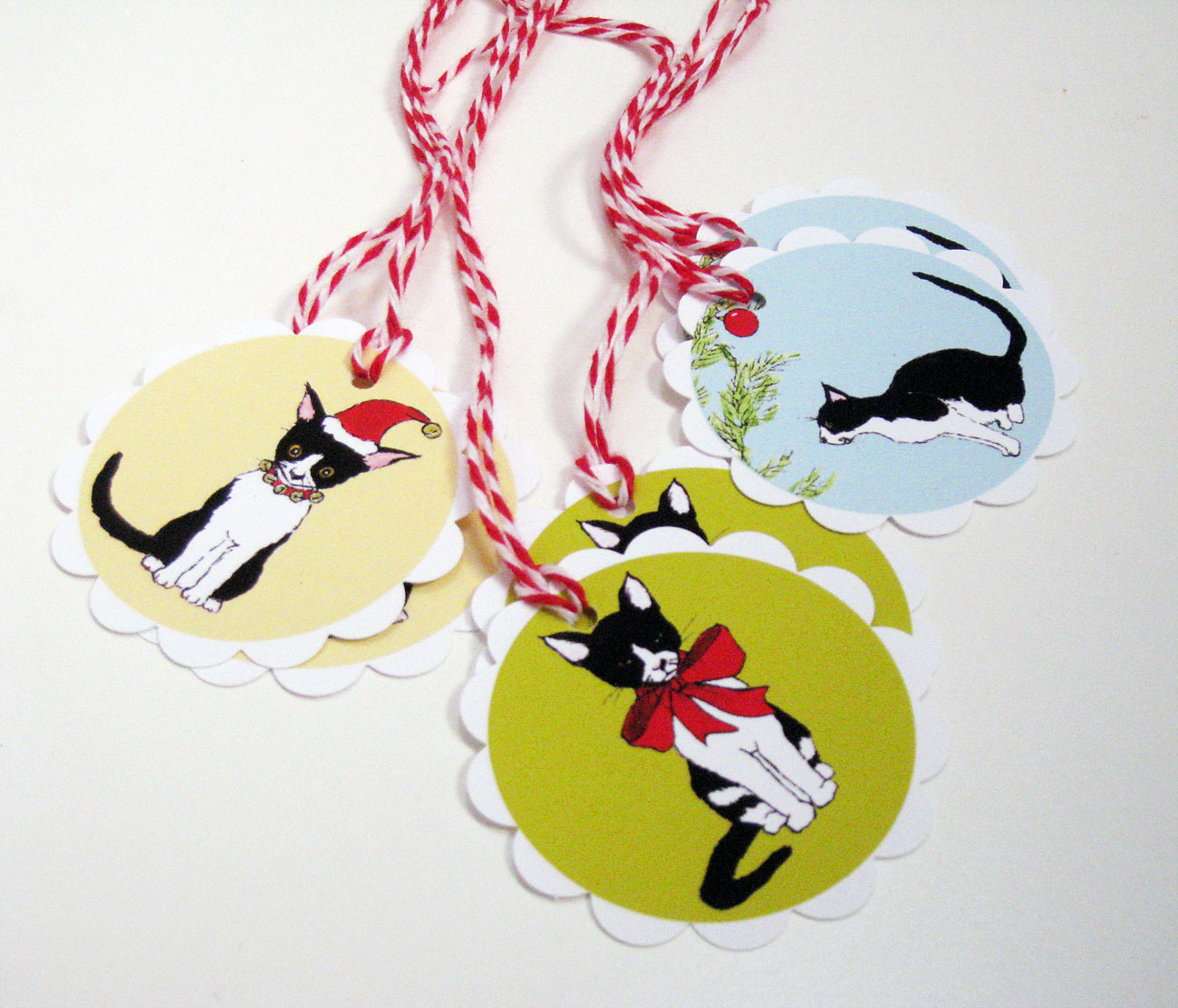 Christmas Kitties Scalloped Gift Tags - Set of 6