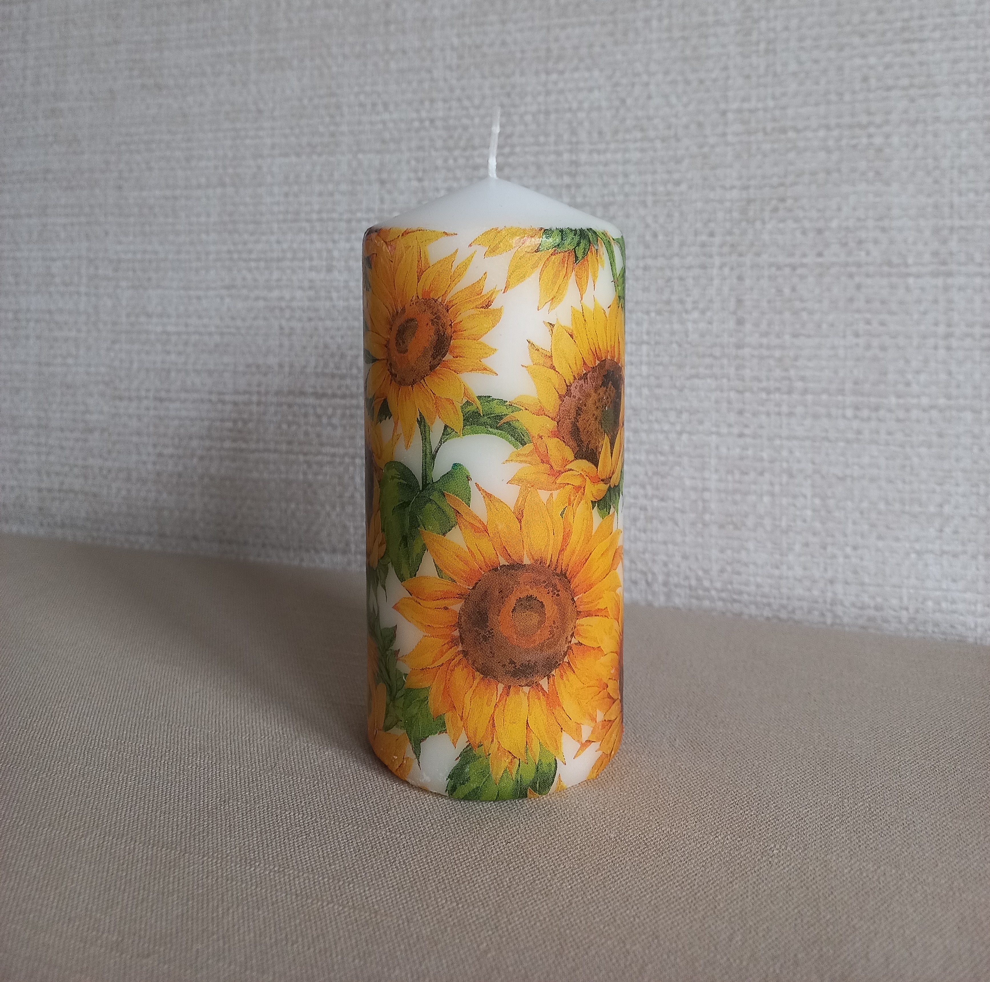 Sunflower Glow - Decorative Candle