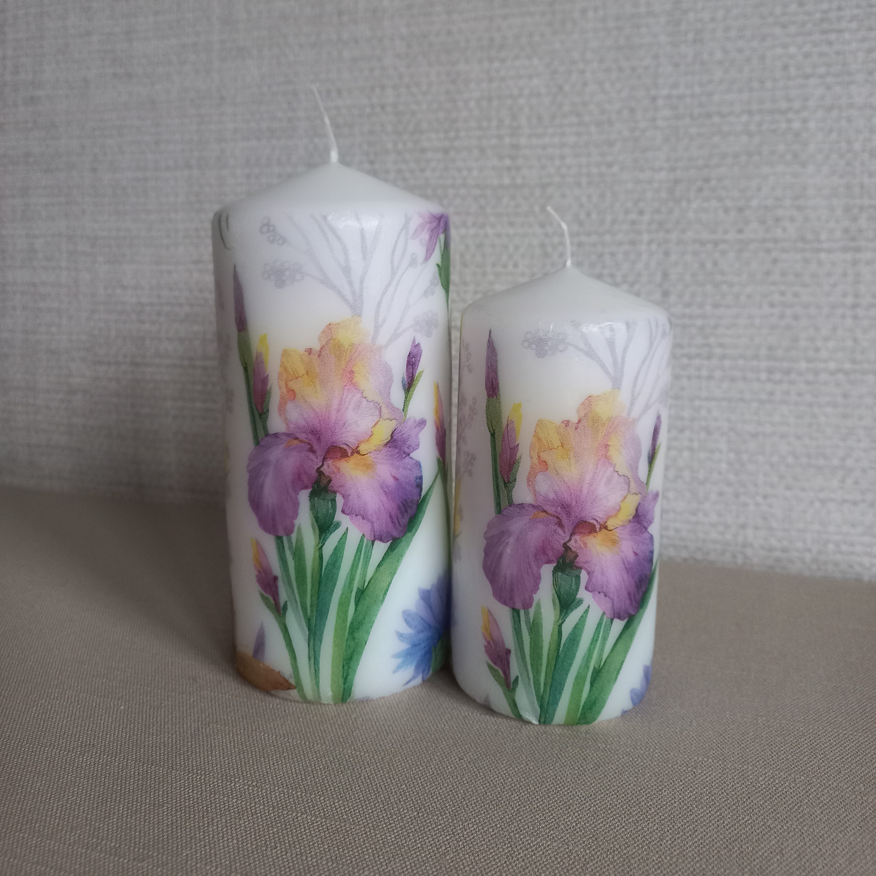 Iris Bloom - Decorative Candle