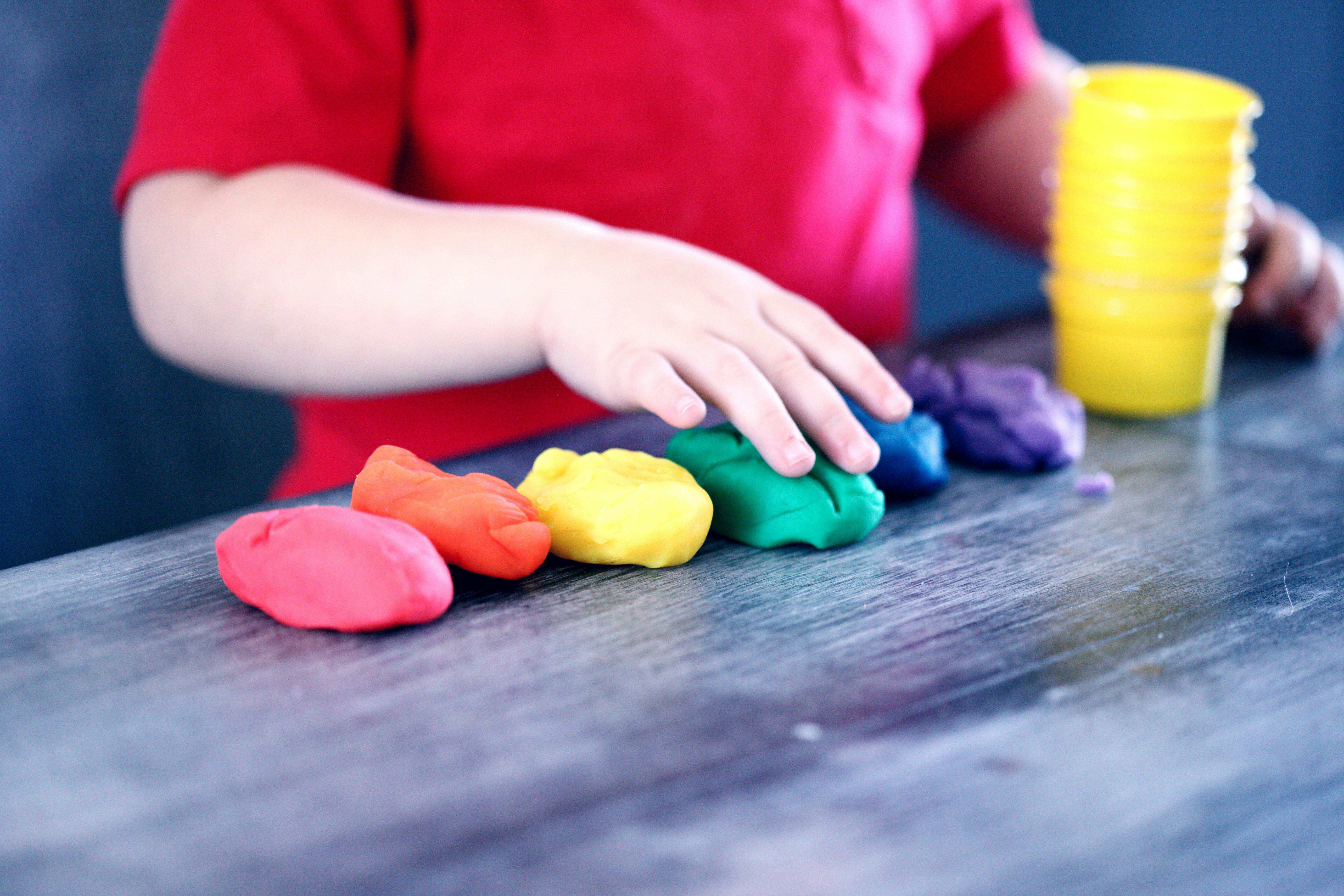 Wednesday 10 - 11.30am  0 - 5  Stay & Play £3 per family