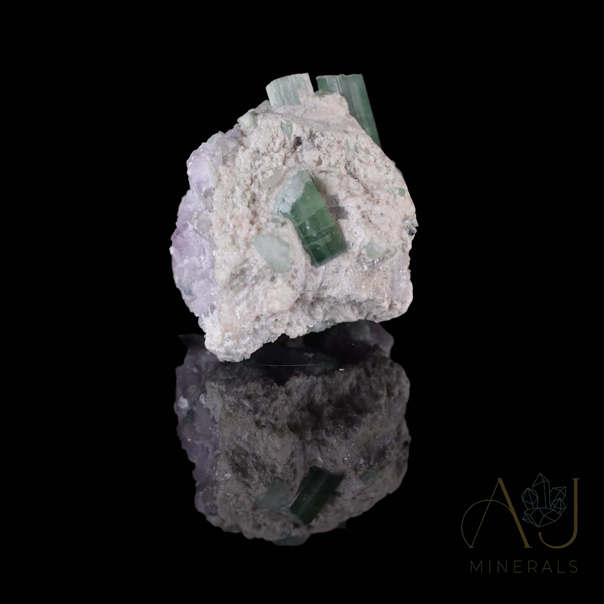 Lepidolita con Turmalinas verdes