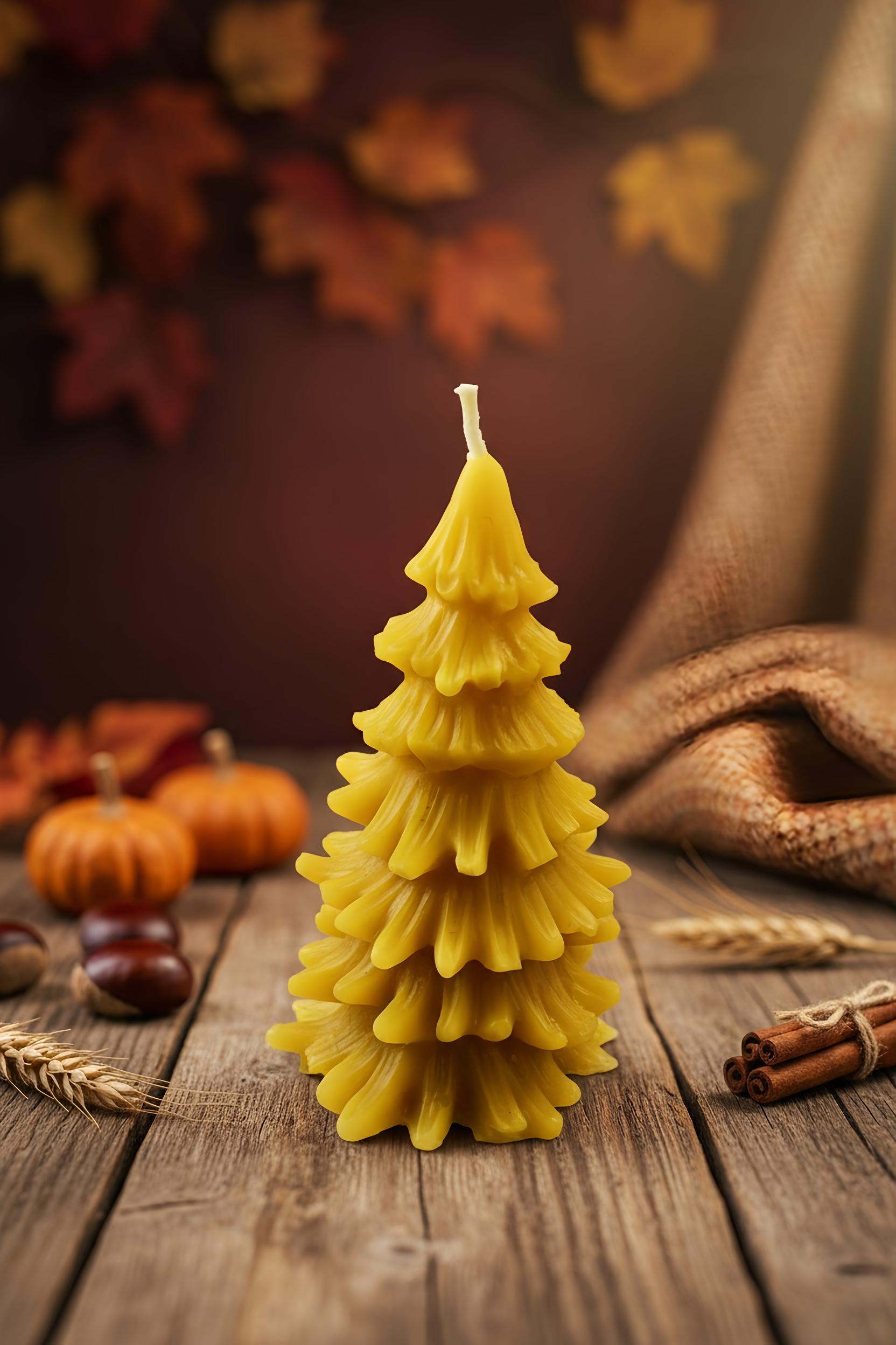 Beeswax Christmas Tree Candle - Medium Style 2