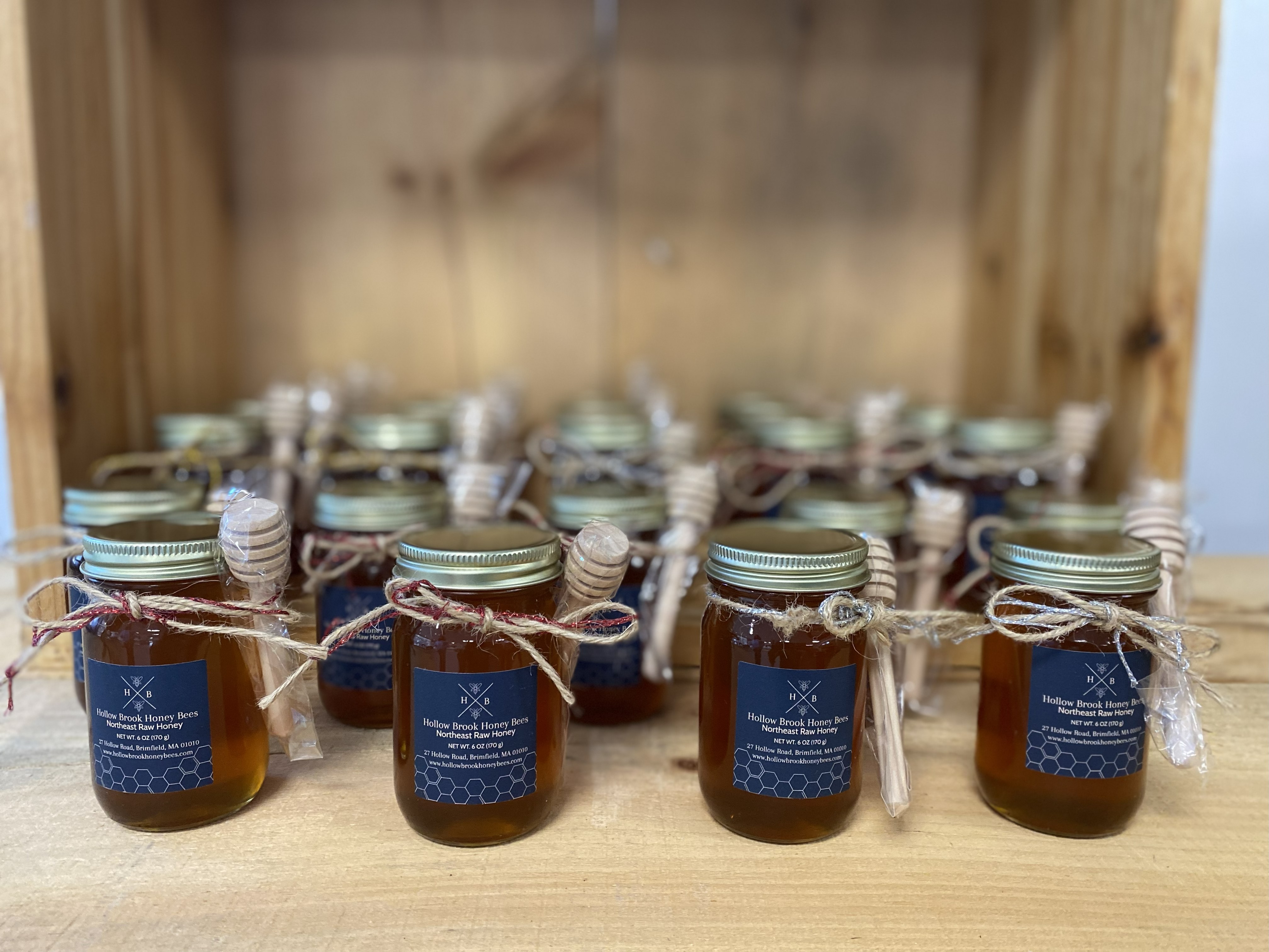 6 ounce mini mason jar of Pure Raw Honey