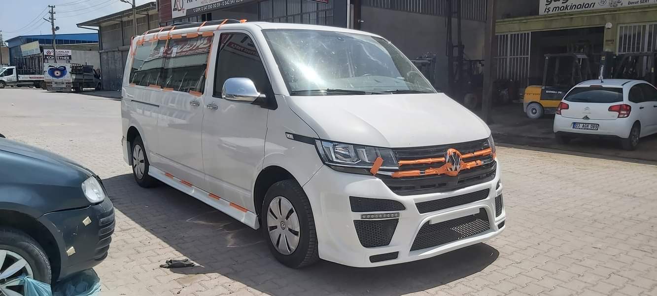 Transporter T8 2019 2024  ön tampon komple
