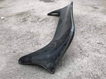 Tipo spon spoiler