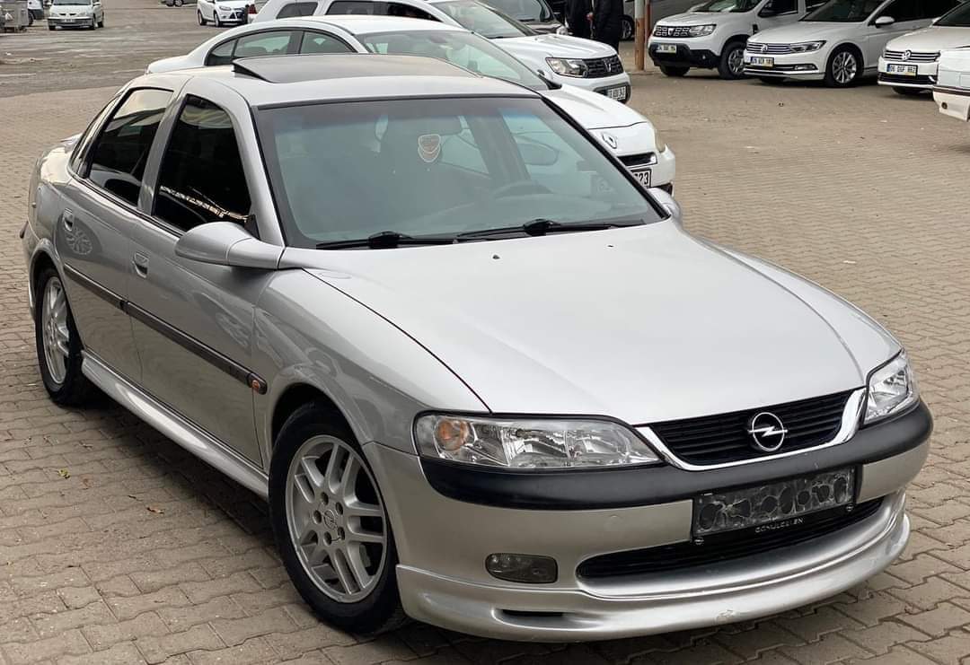 Opel vecrta b ön ek