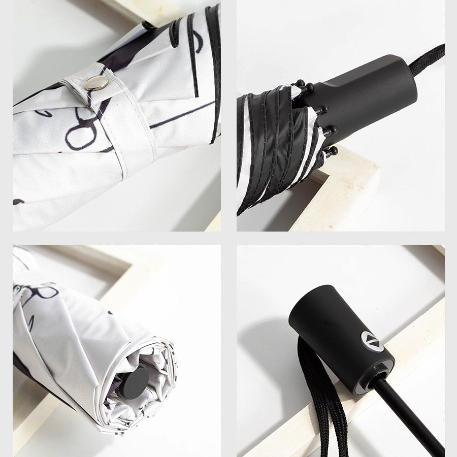 Peanuts Comic Strip "Pow!" Umbrella with Snoopy & Linus