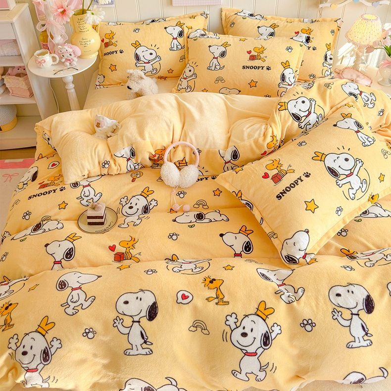 Snoopy Bedding Set