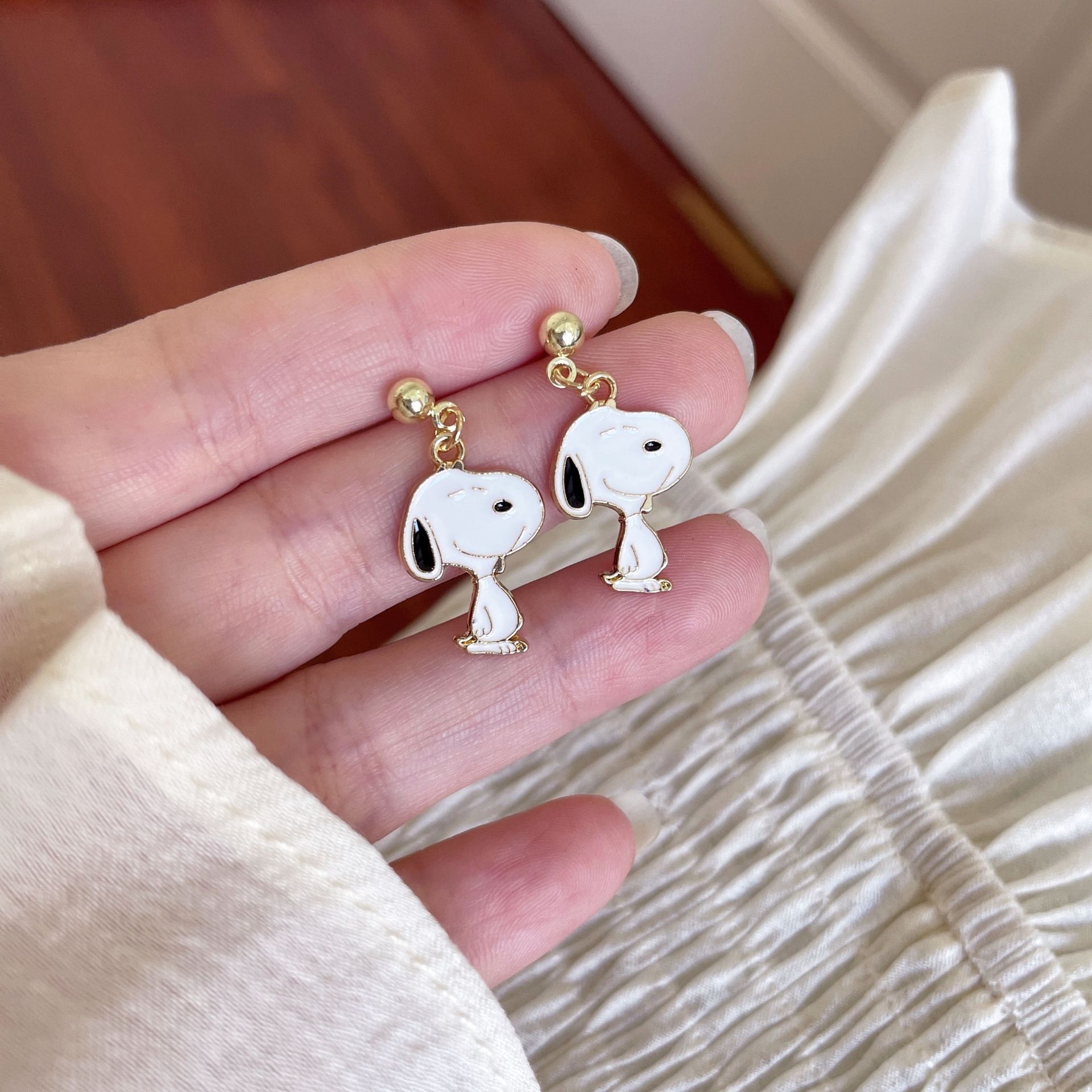Snoopy  Earrings