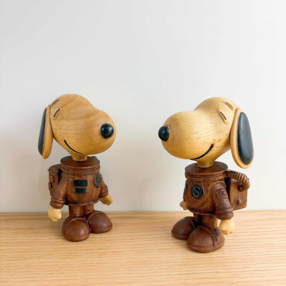 Handcrafted Ebony Wood Snoopy Astronaut Figurine – 14cm