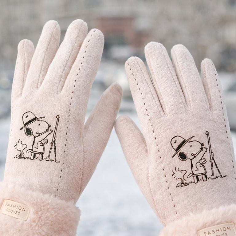 Snoopy Winter Gloves
