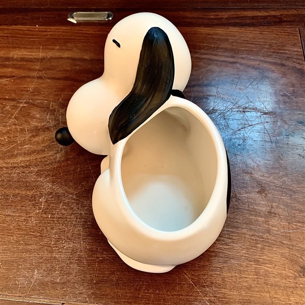 Ceramic Snoopy Lying Down Storage Bowl / Key Holder