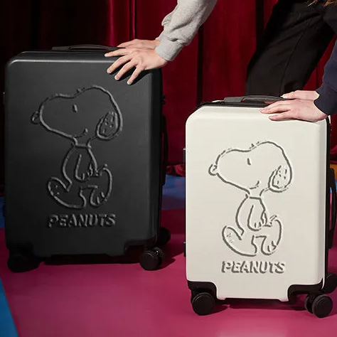 Peanuts Snoopy Suitcase ABS with Combination Lock and 4 Double Wheels 360