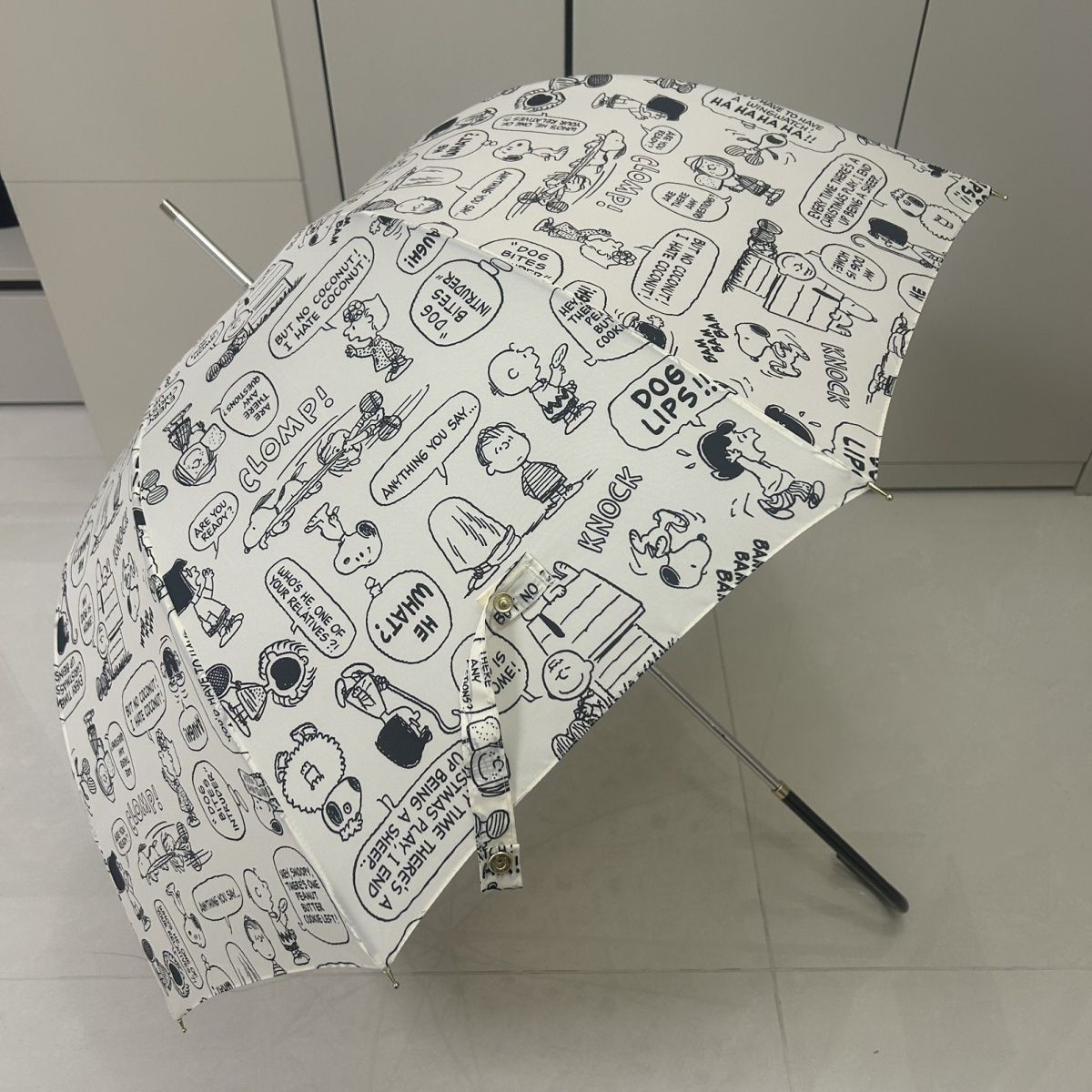Peanuts Print Umbrella – Classic Comic Design