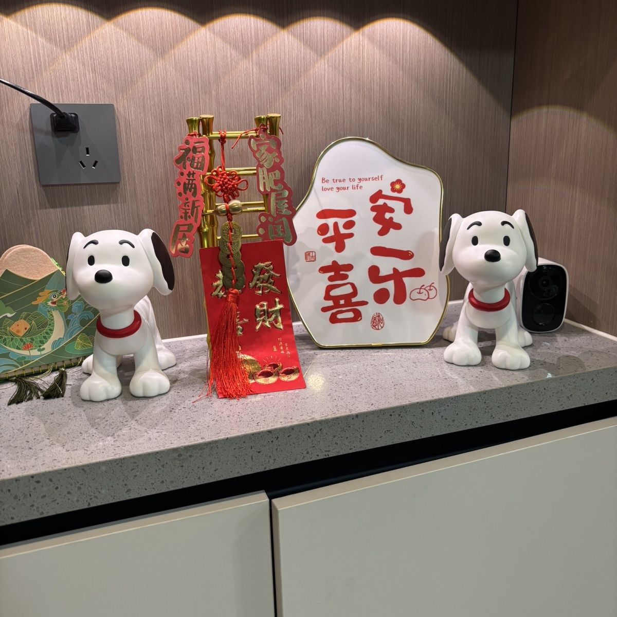 Peanuts Figurine — Original 1950s Design