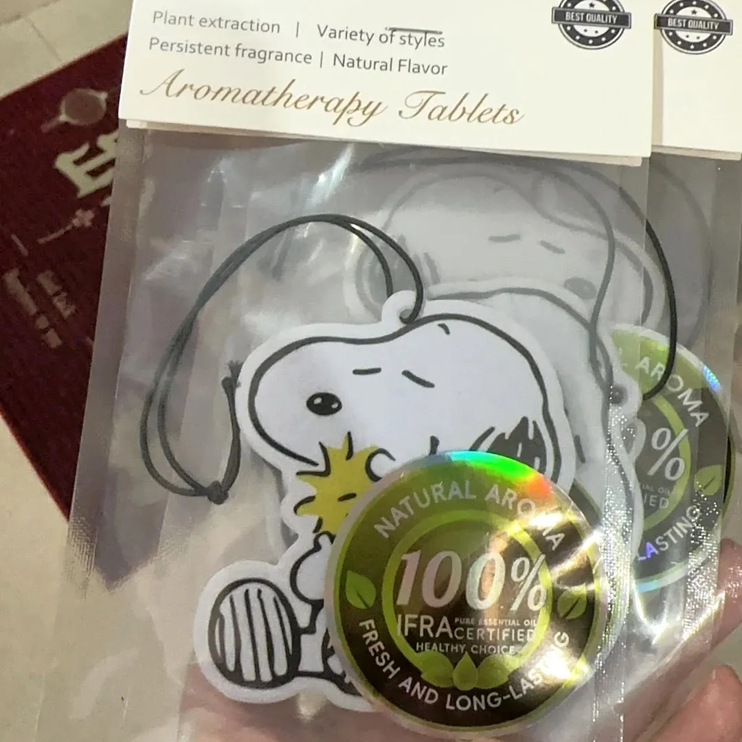 Snoopy & Woodstock Natural Aroma Car Air Freshener - 6 Pack (Hilton Hotel Inspired Fragrance)