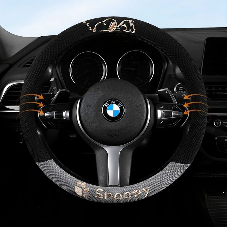 Snoopy lightweight Steering Wheel Cover