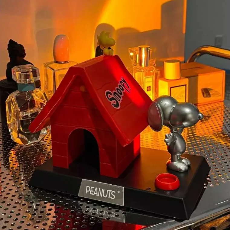 Peanuts Snoopy Redhouse Sunset Lamp