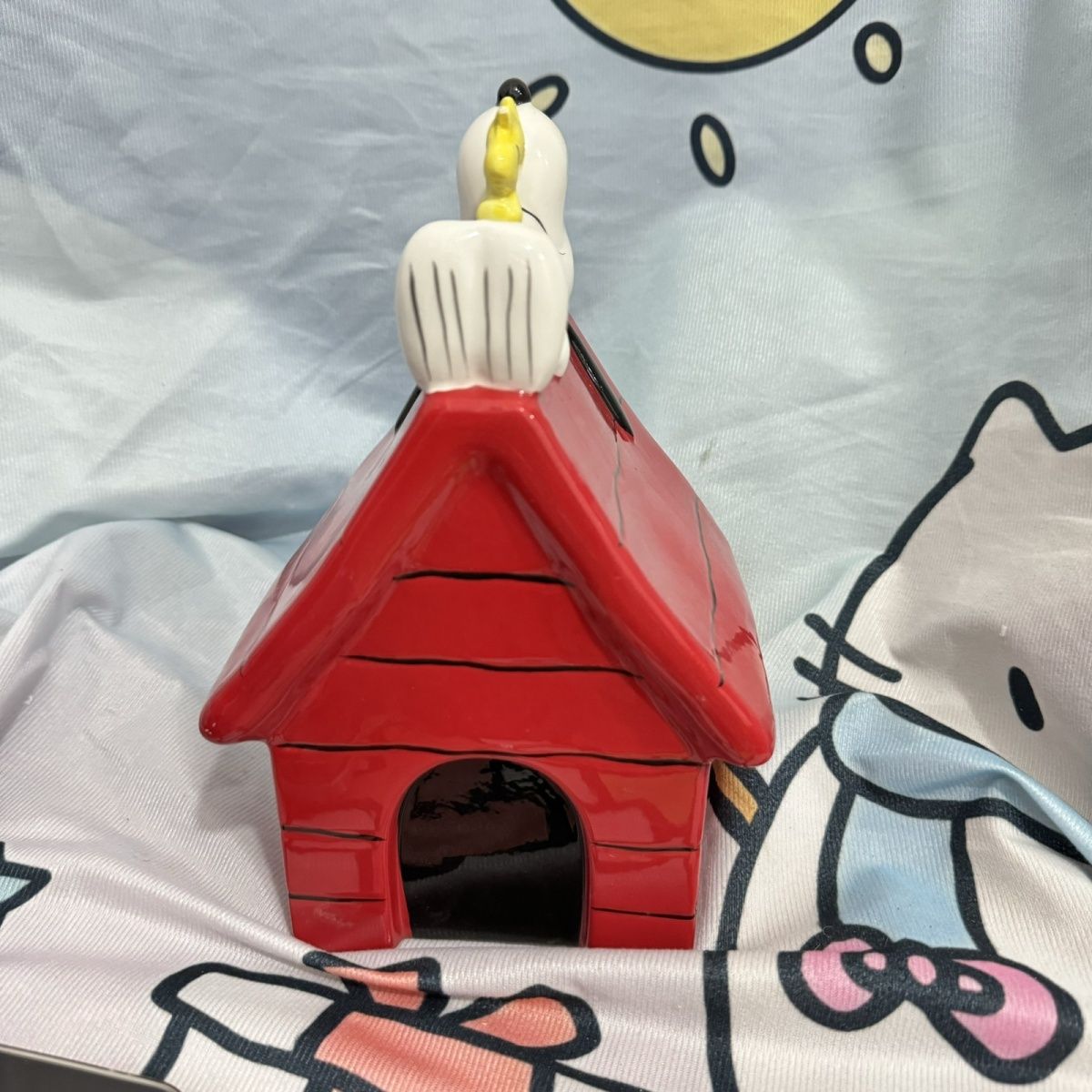 Snoopy Ceramic Redhouse  