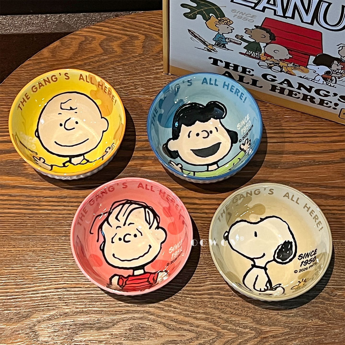 Peanuts "The Gang's All Here!" Ceramic Bowl Set (4-Piece)