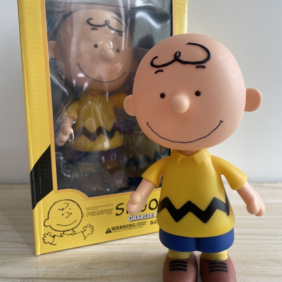 Peanuts Figurine — Original 1950s Design
