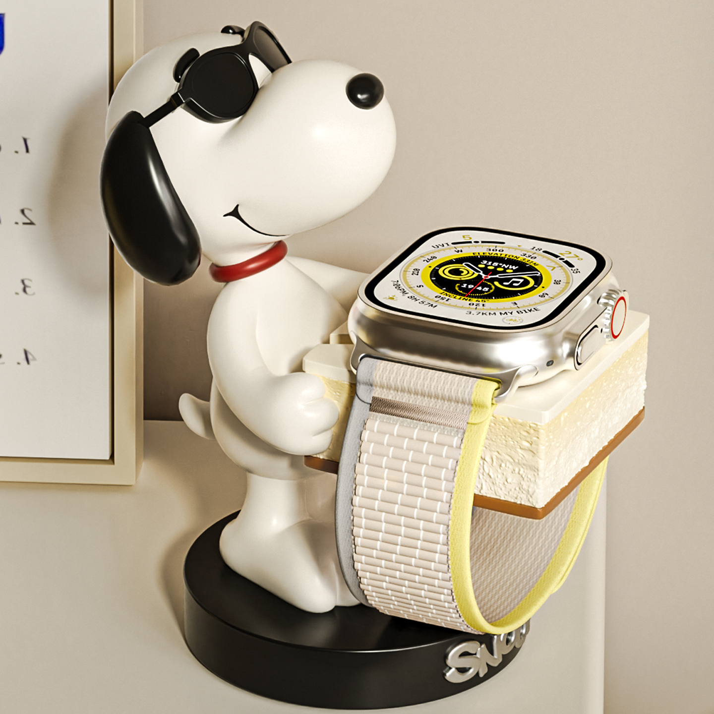 Snoopy Apple Watch Charging Stand