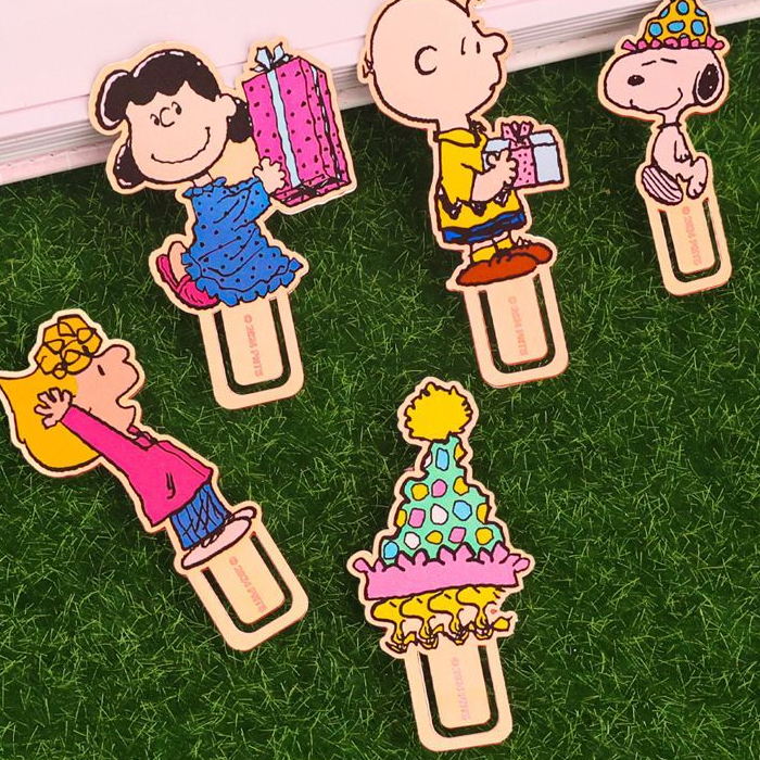 Peanuts Metal Bookmark Set