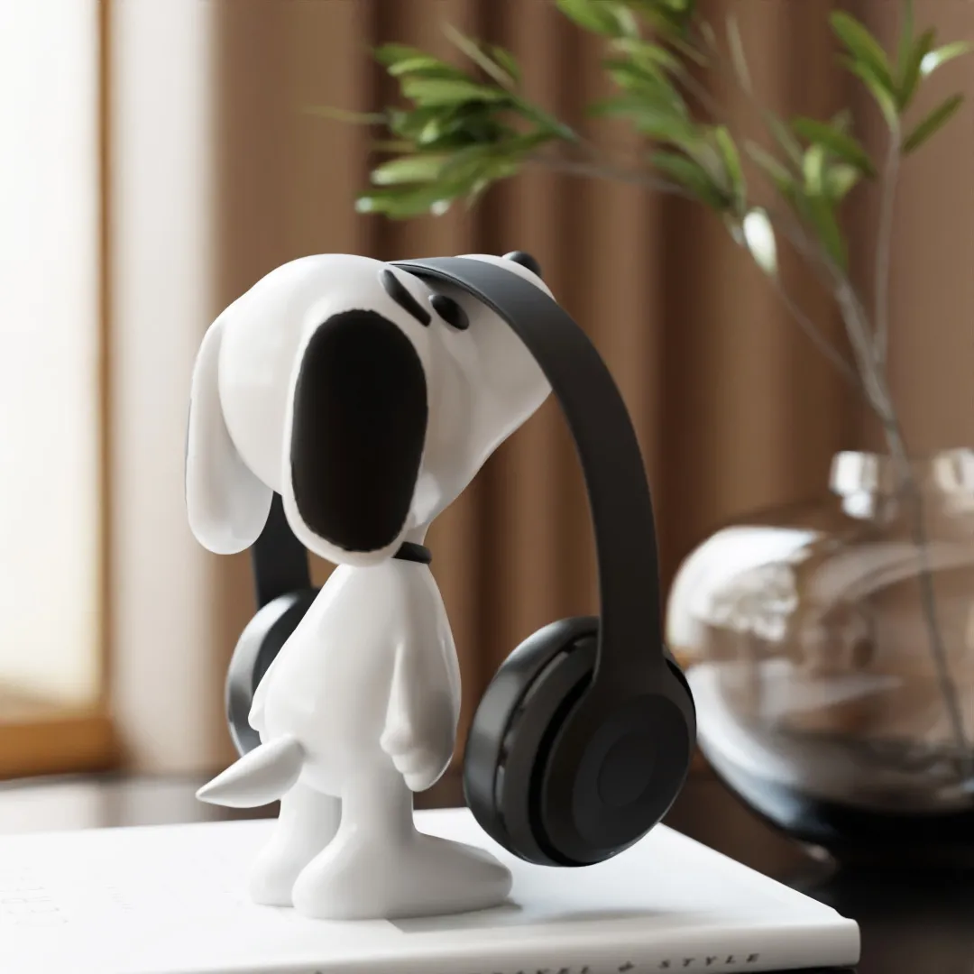 Snoopy Headphone Stand