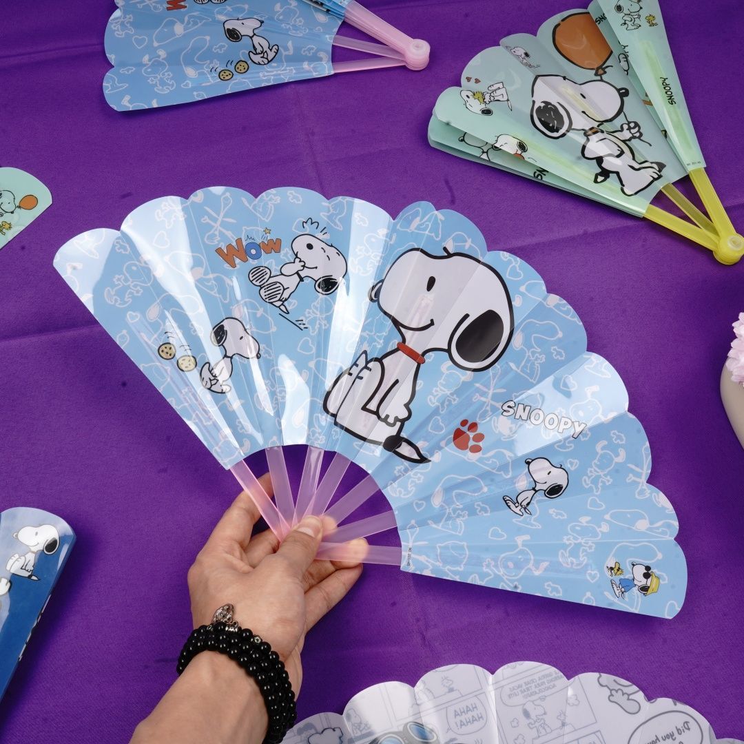 Snoopy Hand Fan set (4 Pcs)