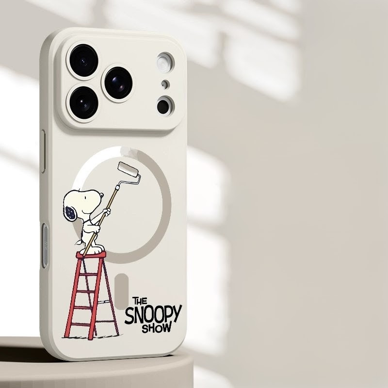 Snoopy Show Magsafe iPhone Silicone Case