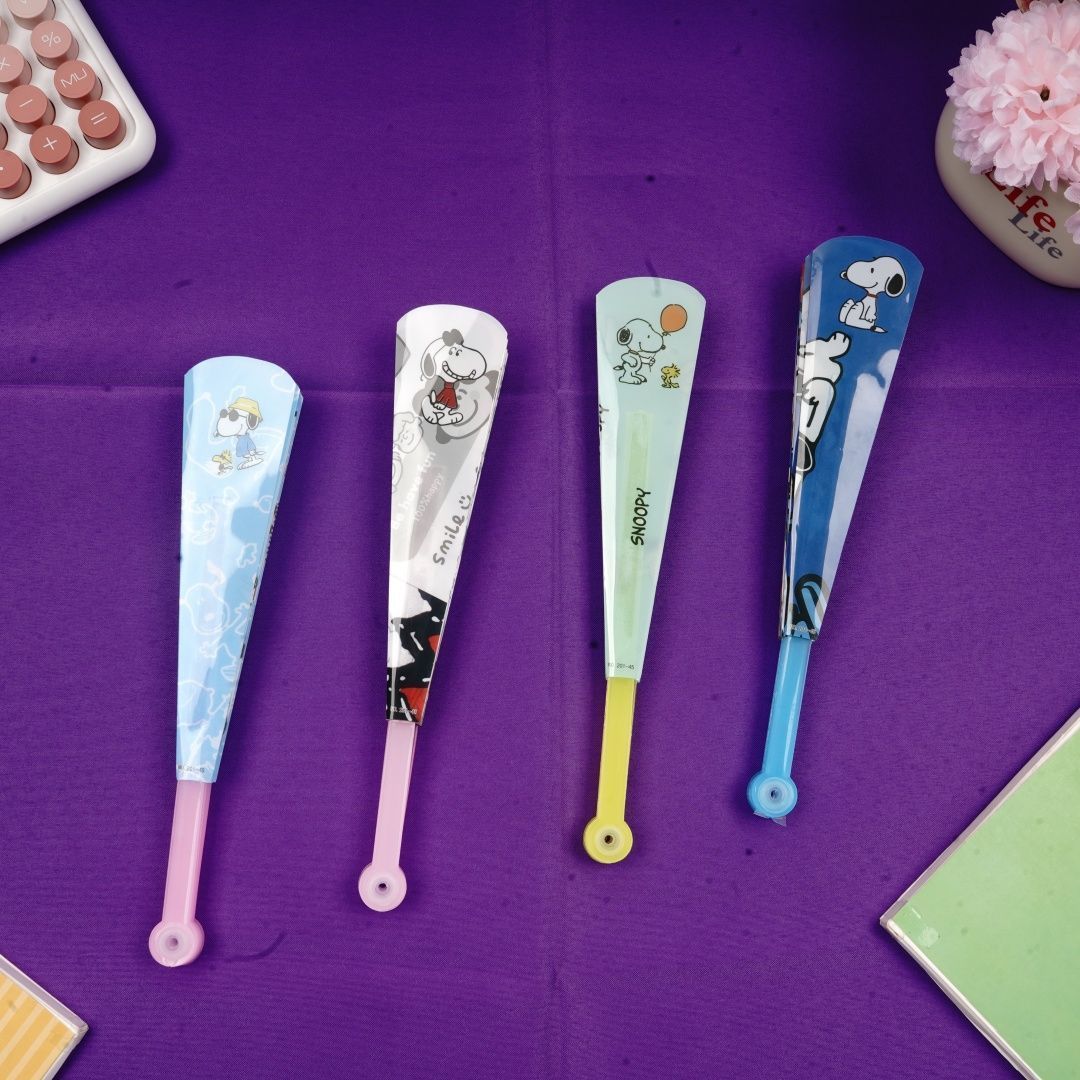 Snoopy Hand Fan set (4 Pcs)