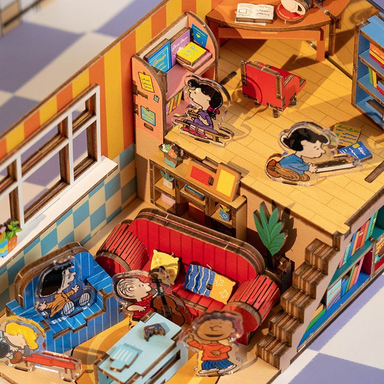 Peanuts Library Diorama – Cozy Moments with the Gang