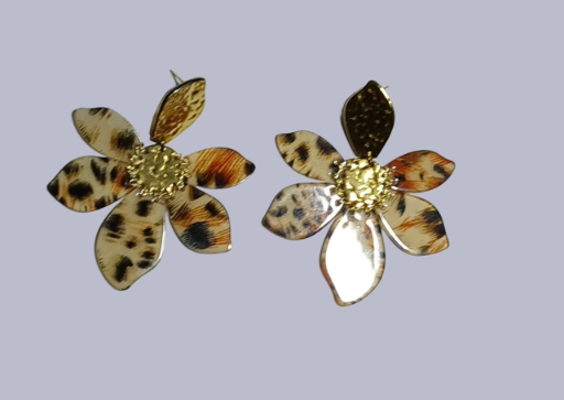 Boucles d'oreilles fleur léopard