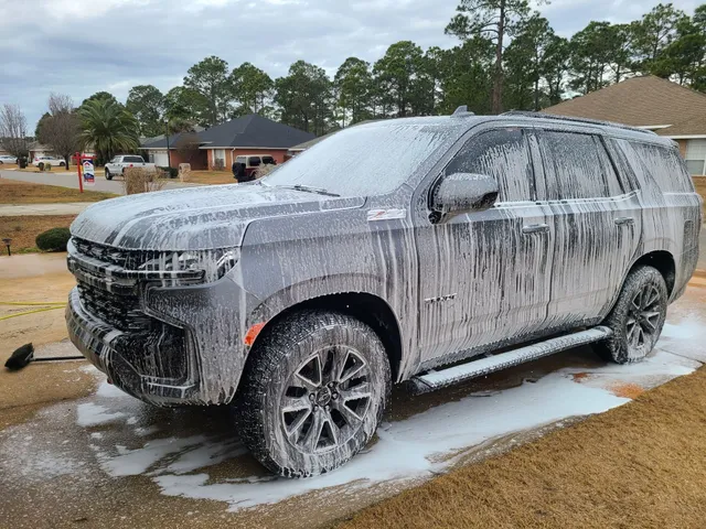 Exterior package for SUV/TRUCK
