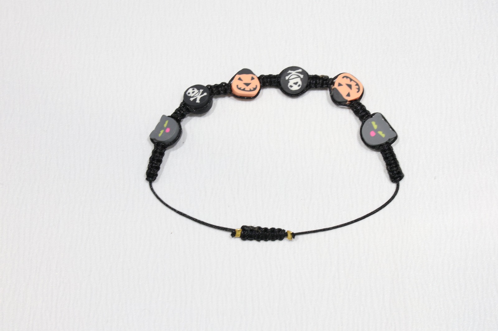 Eğlenceli Desenli Boncuk Bileklik – Çocuklara Özel