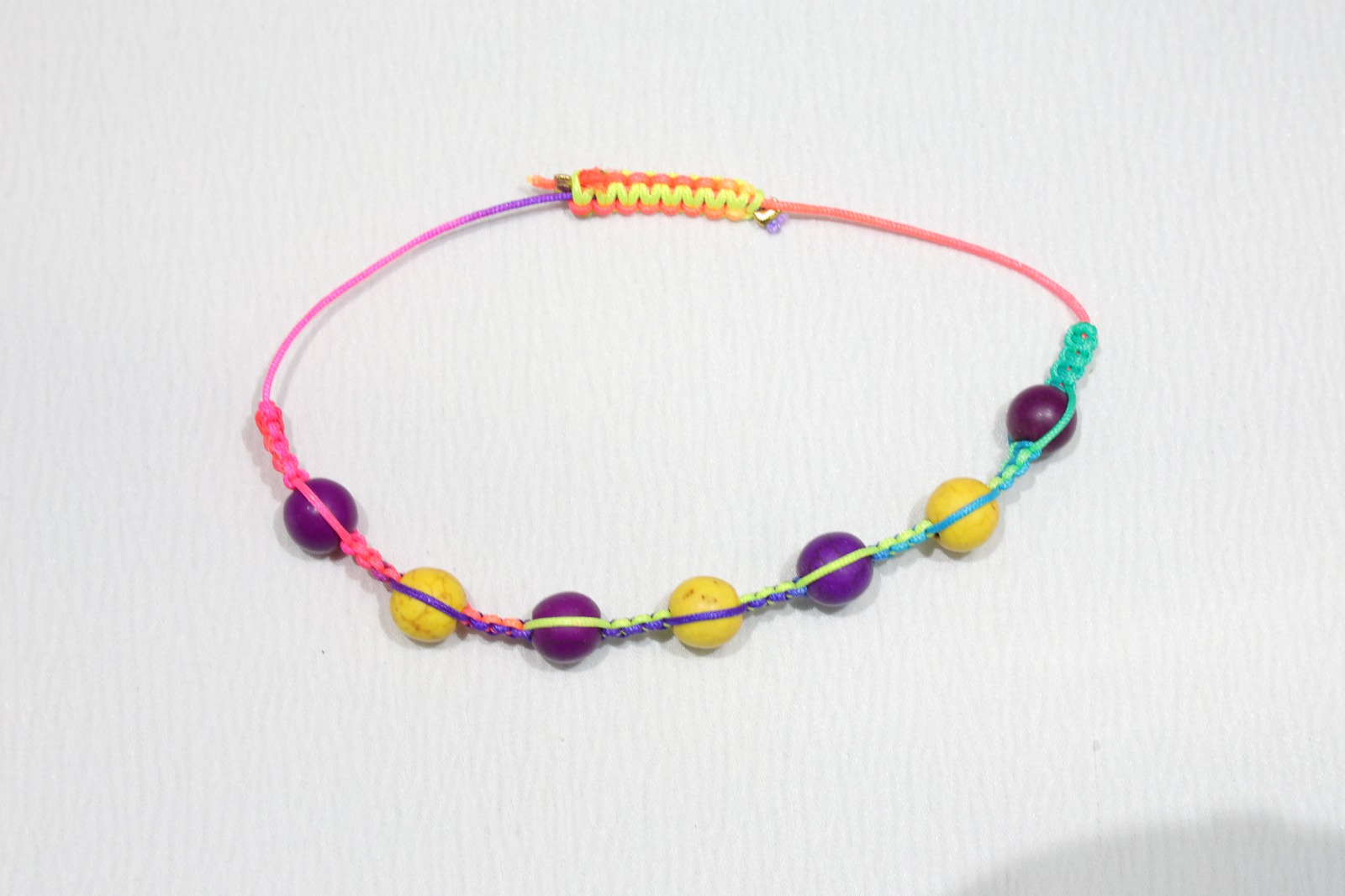 El Yapımı Boncuk Bileklik