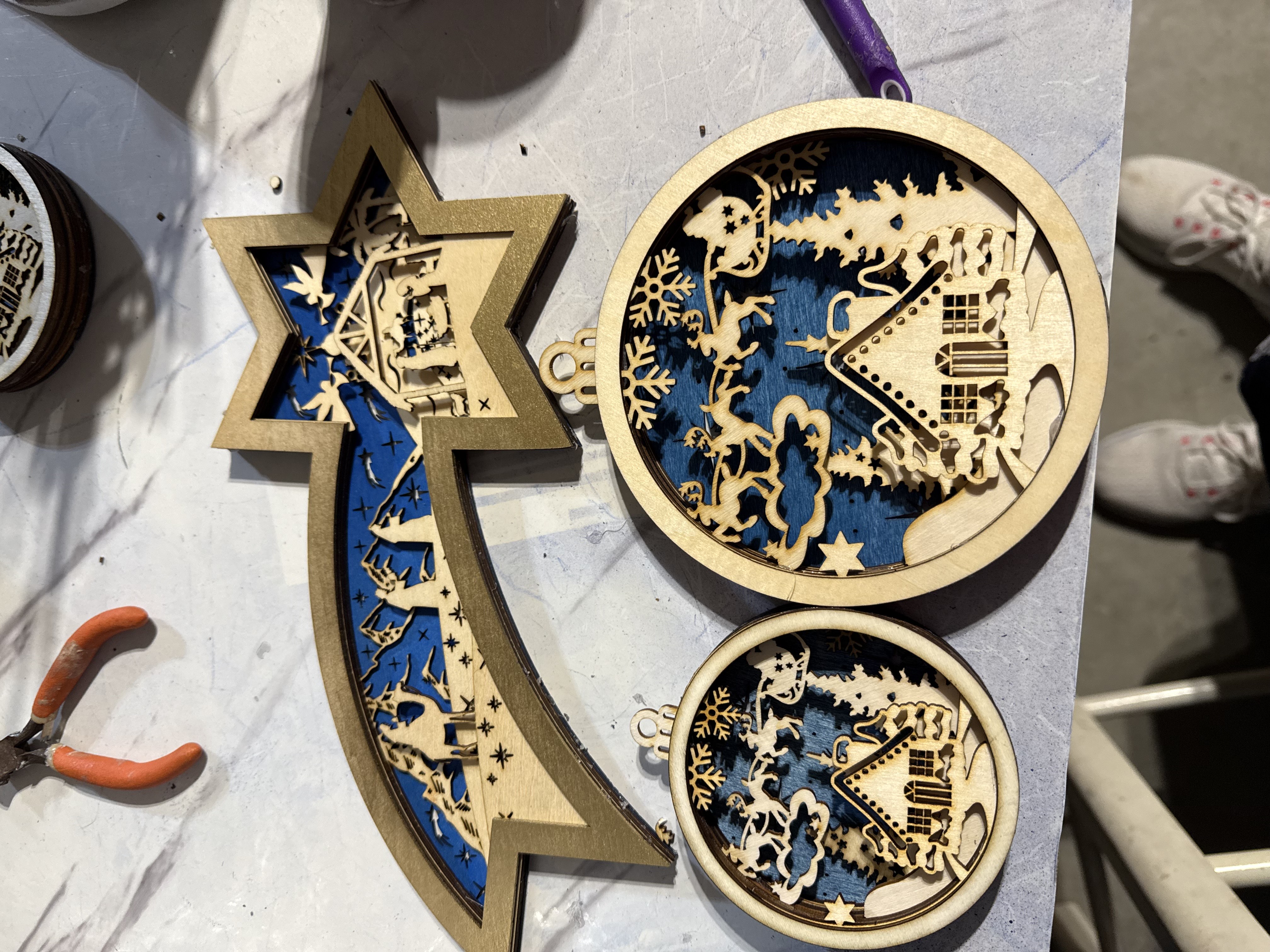 Wooden Christmas Ornaments Set