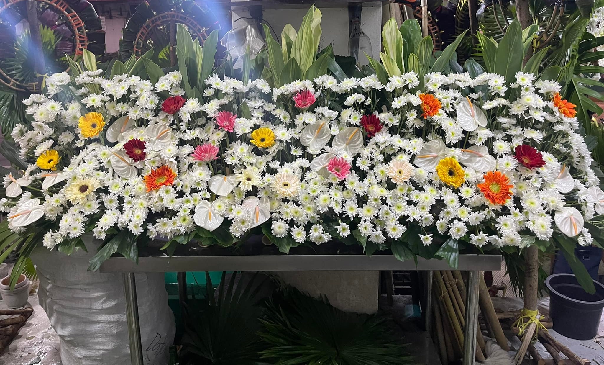 mix garden Sympathy Flower 