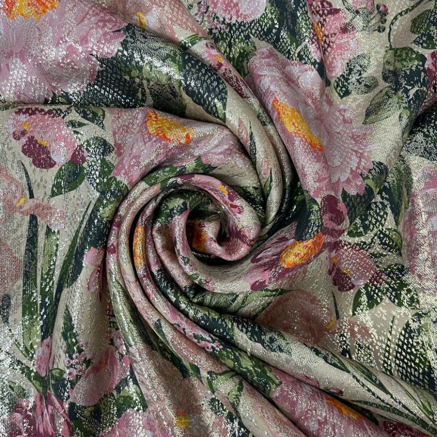 حرير إيطالي فاخر بنقشة ورود وردية لامعة