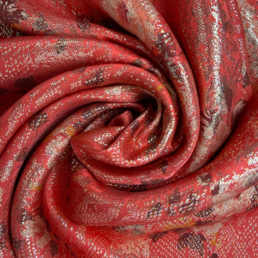  حرير إيطالي فاخر بنقشة ورود كلاسيكية