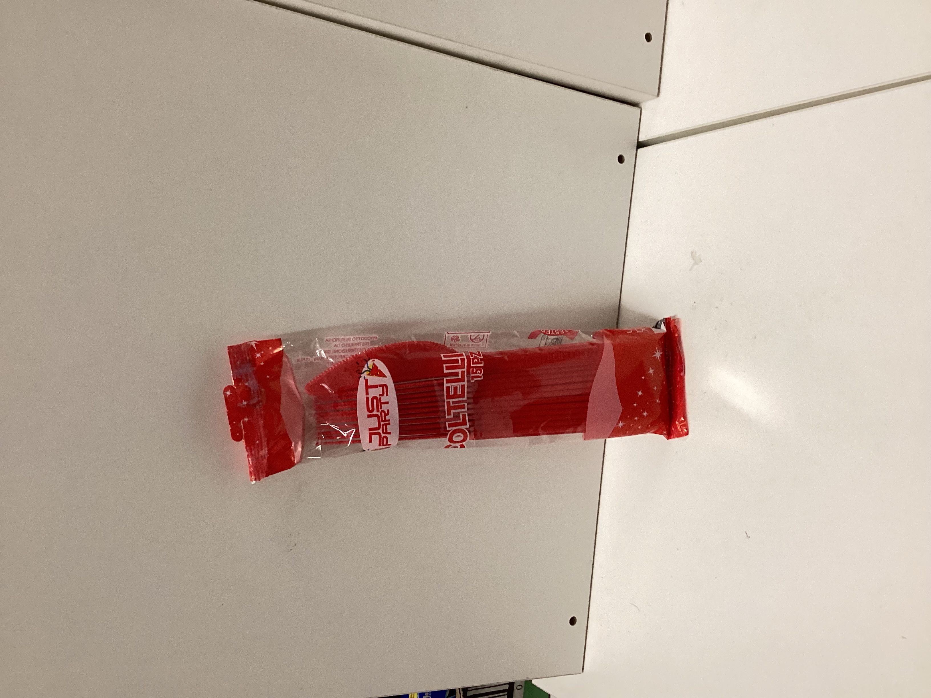 Coltelli rossi