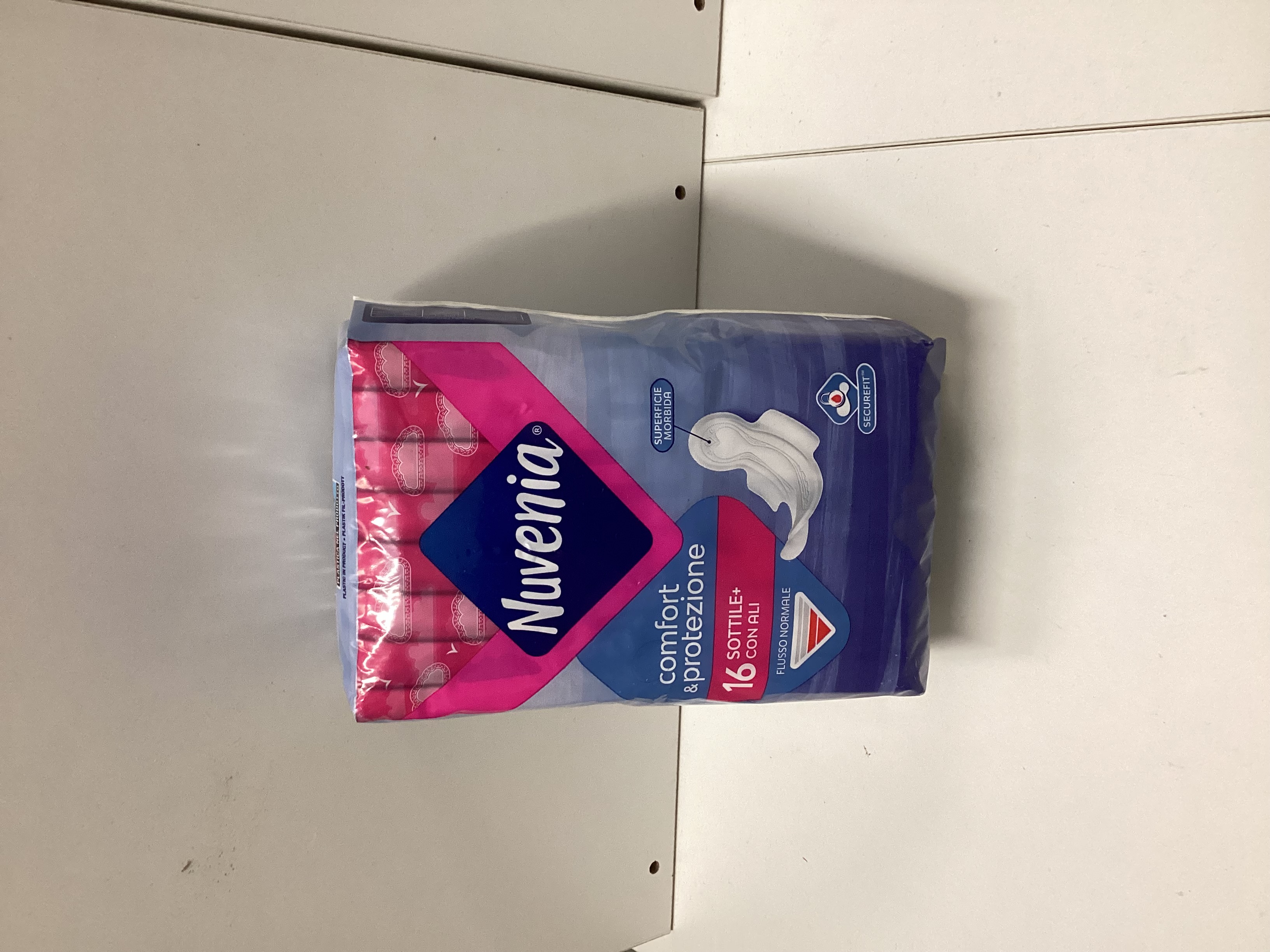 Nuvenia Comfort Protezione 16 pz con ali 