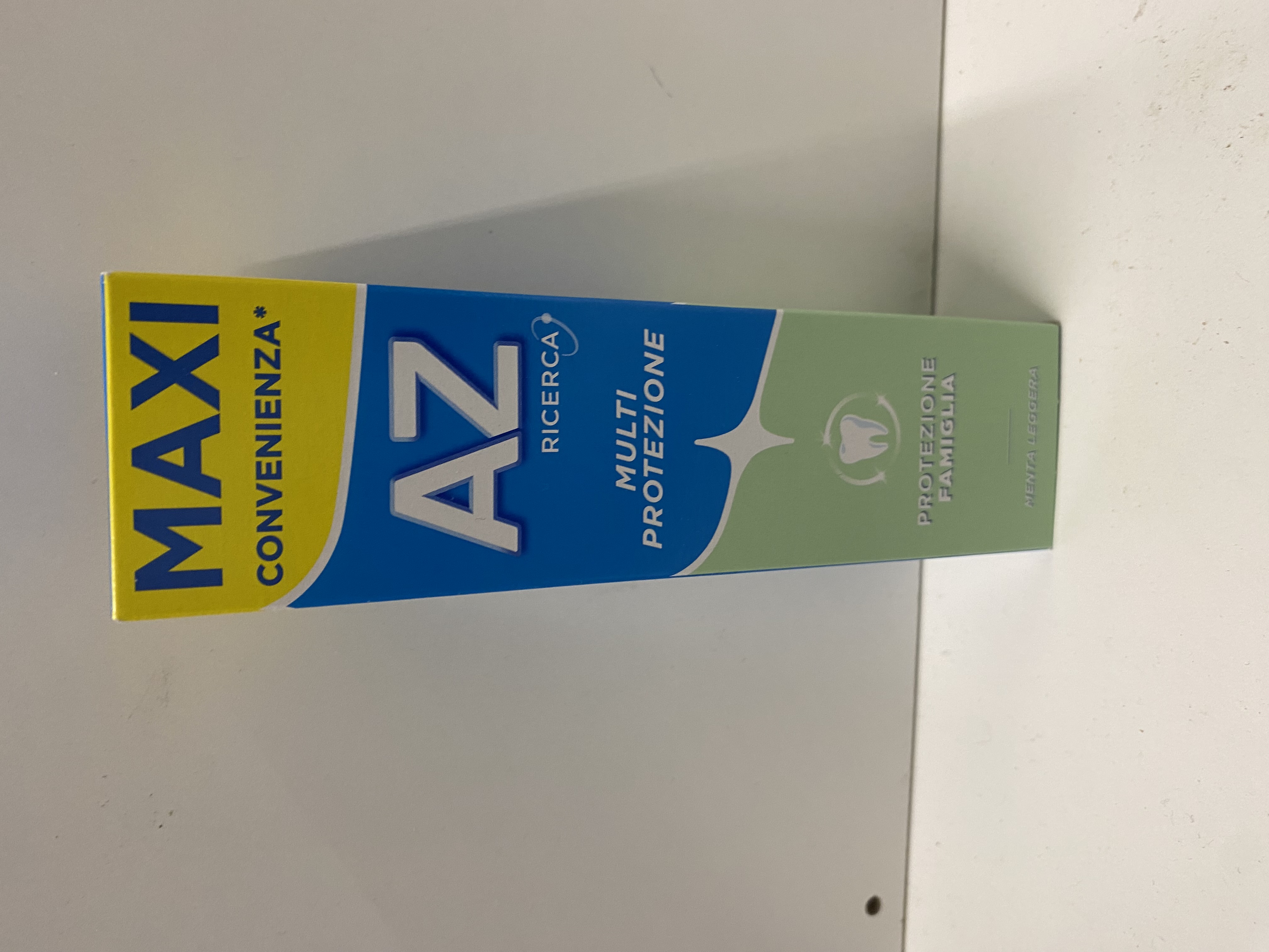 AZ Maxi Convenienza Multi Protezione Toothpaste