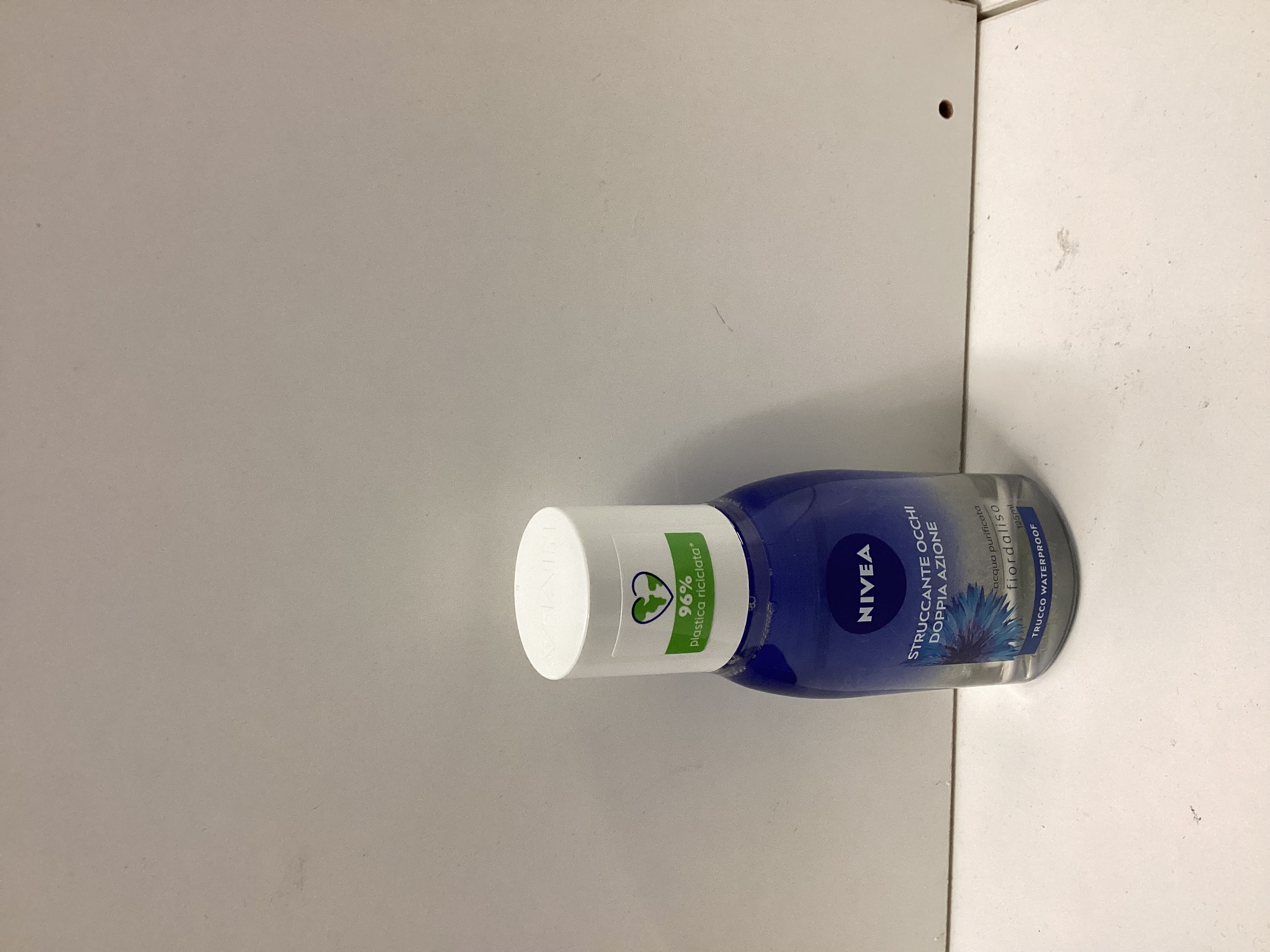Nivea acqua micellare occhi