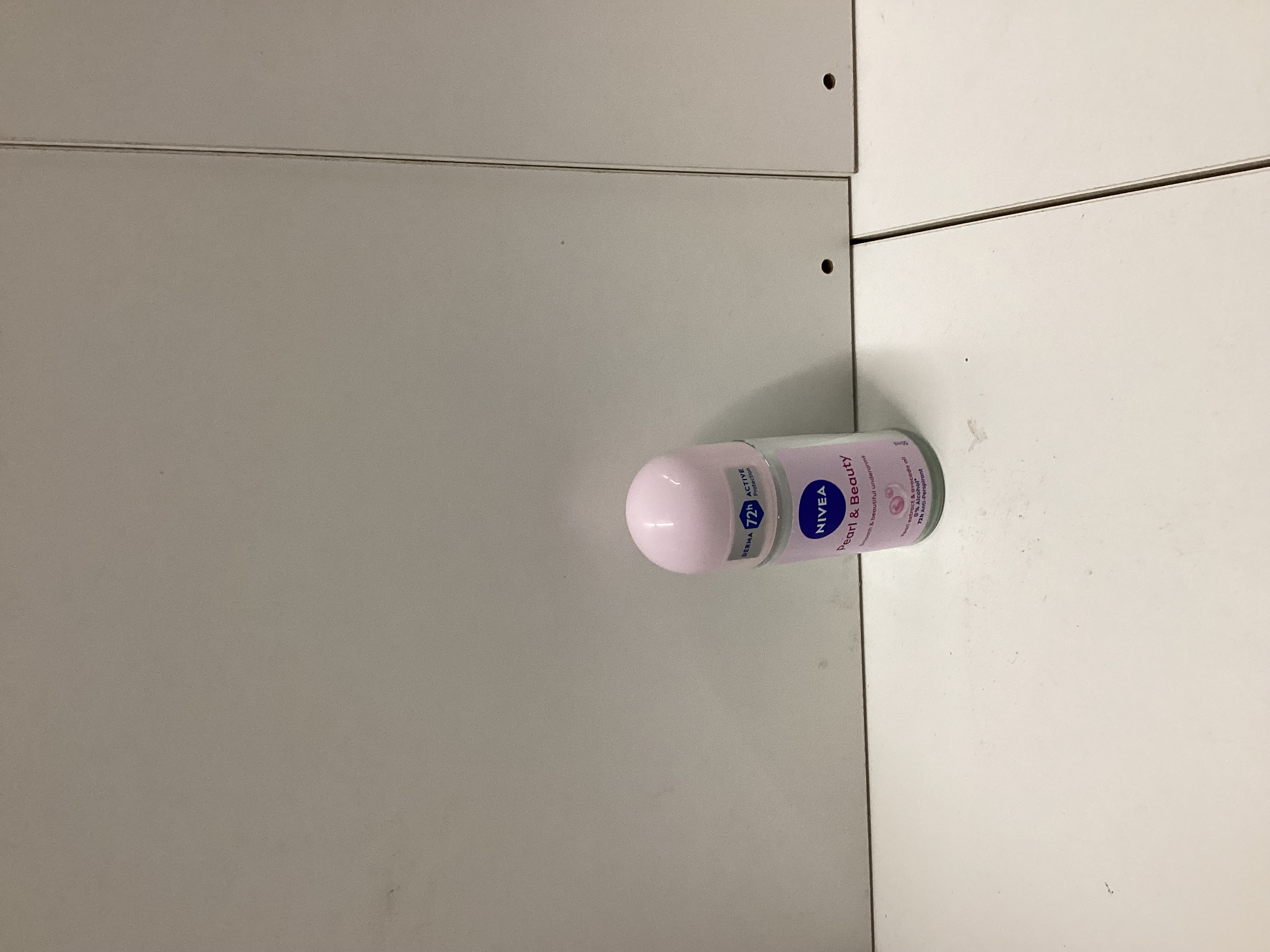 Nivea Dry Comfort Deodorante roll on 72h
