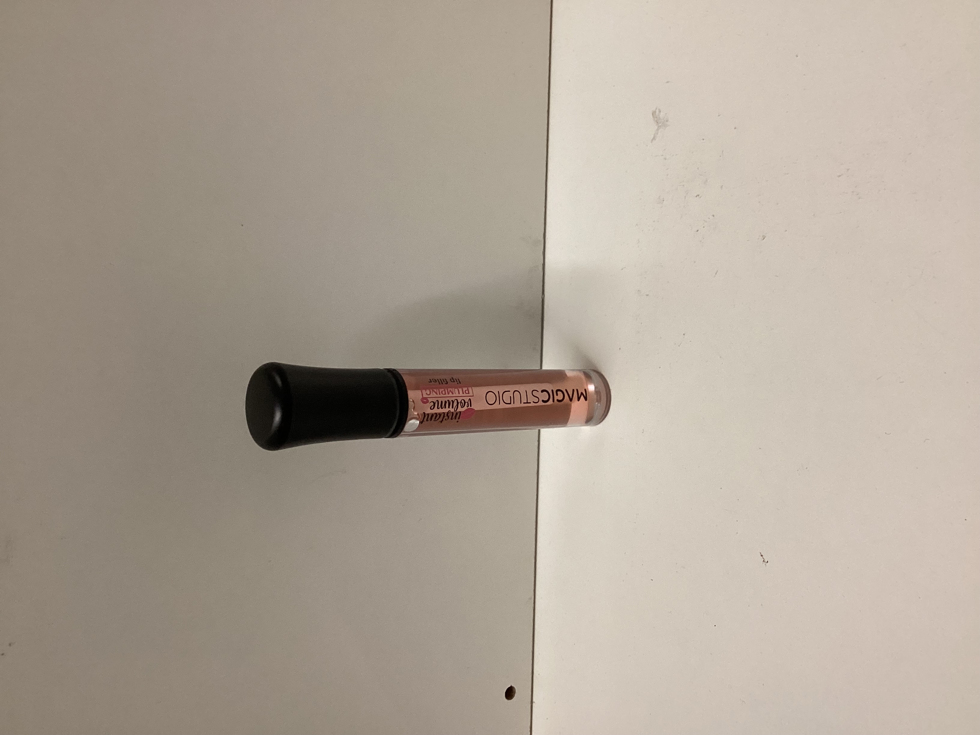 Magstudio Lip filler