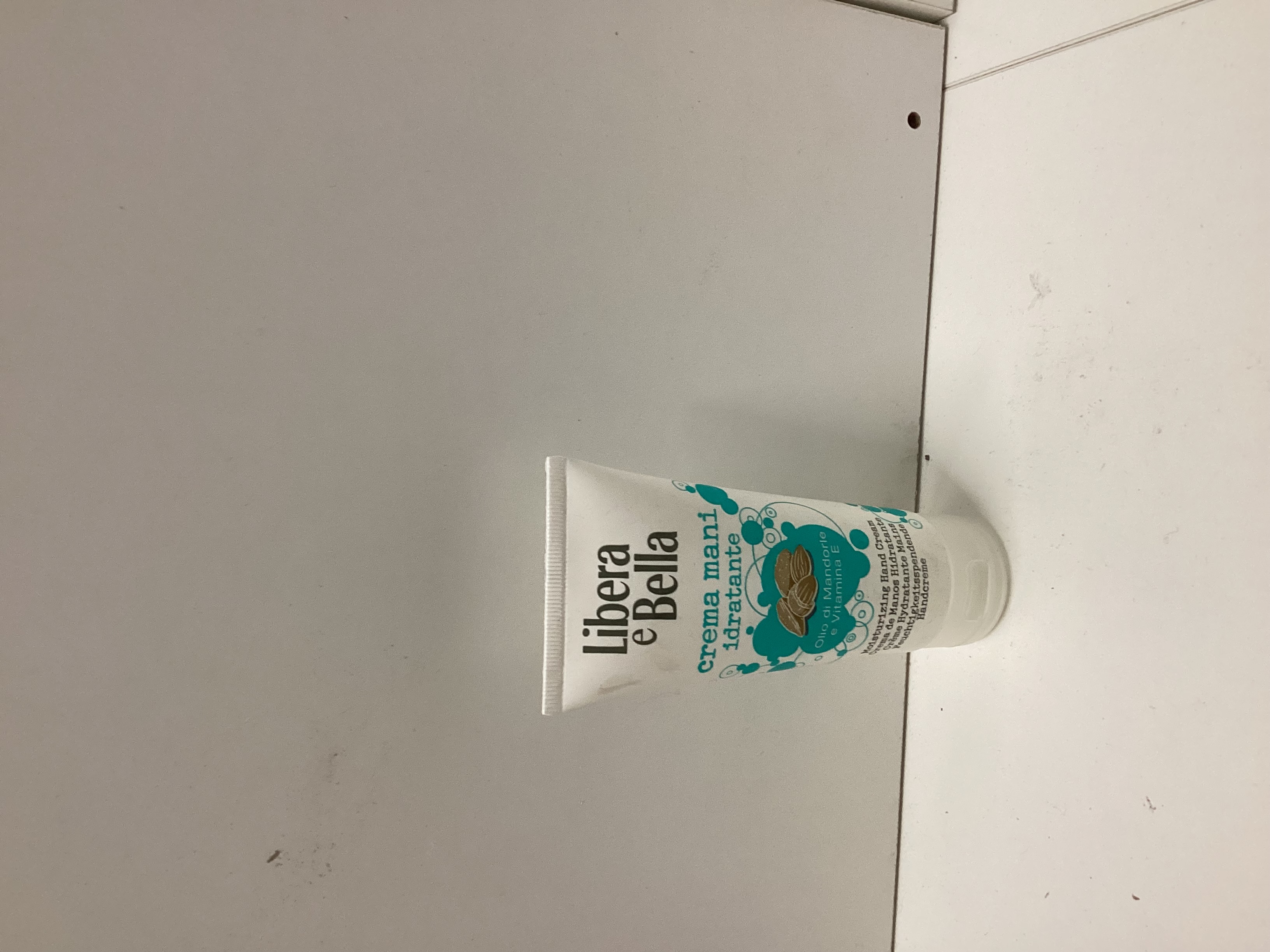 Libera e Bella Crema Mani idratante