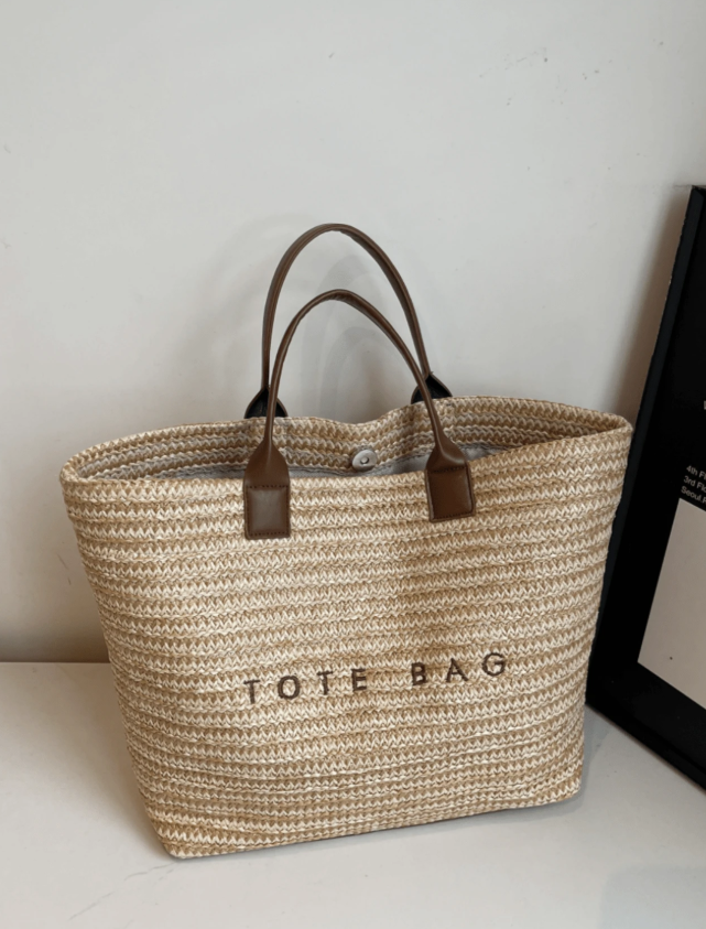 กระเป๋าทรง TOTE BAG